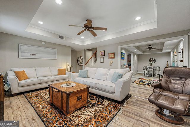 106 Fairway Overlook, Woodstock, GA 30188