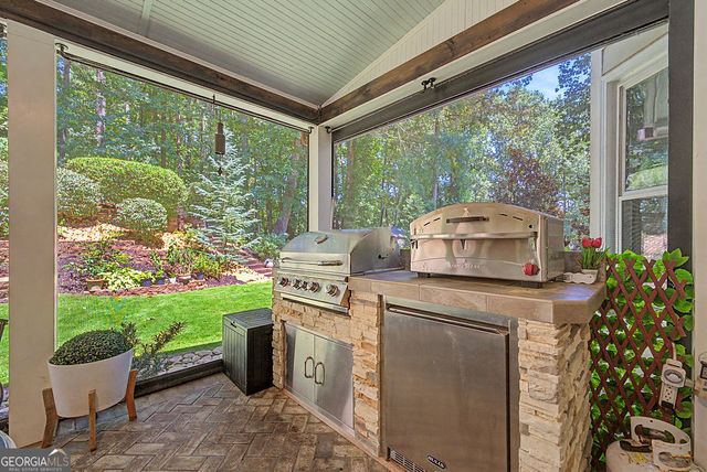106 Fairway Overlook, Woodstock, GA 30188