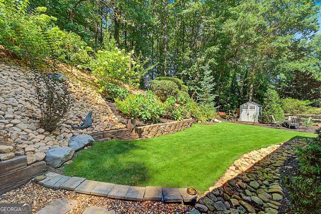 106 Fairway Overlook, Woodstock, GA 30188