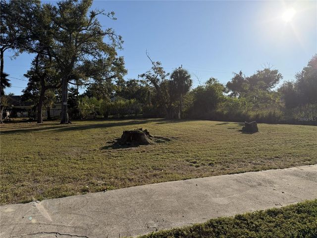 1472 22ND STREET, Sarasota, FL 34234