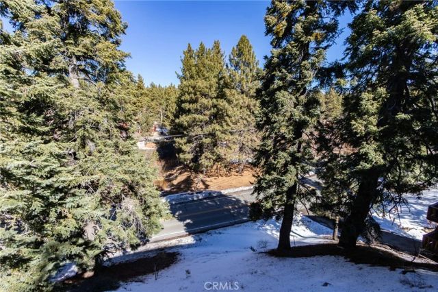 33350 Robin Drive, Green Valley Lake, CA 92341