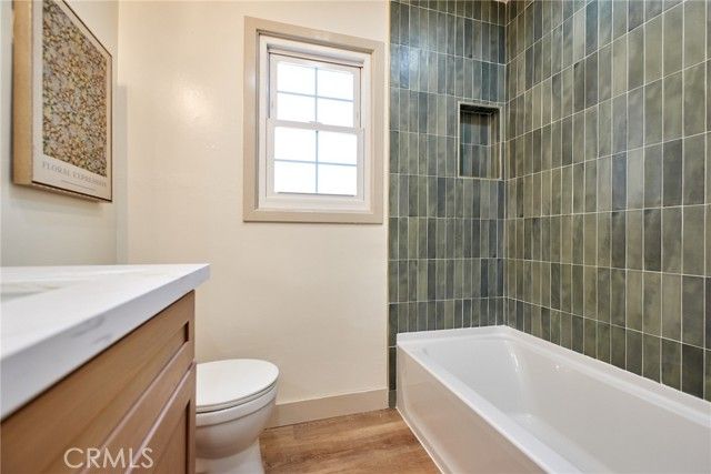 1823 Greenwood, Santa Ana, CA 92705