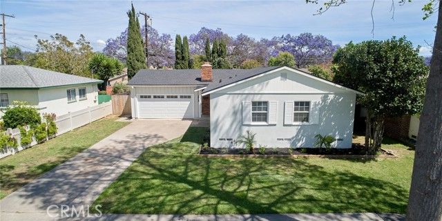 1823 Greenwood, Santa Ana, CA 92705