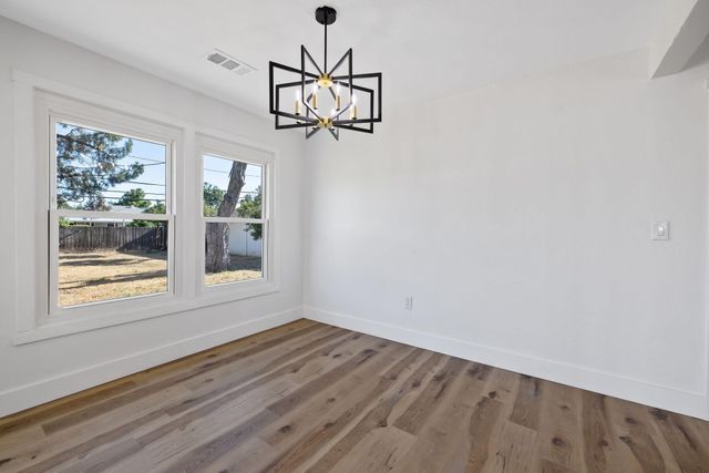 1142 E Cornell Avenue, Fresno, CA 93704