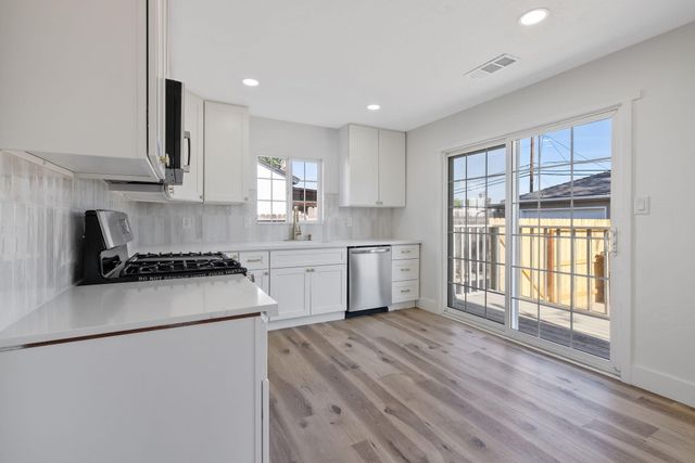 1142 E Cornell Avenue, Fresno, CA 93704