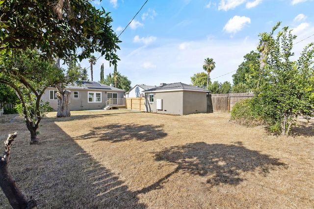 1142 E Cornell Avenue, Fresno, CA 93704
