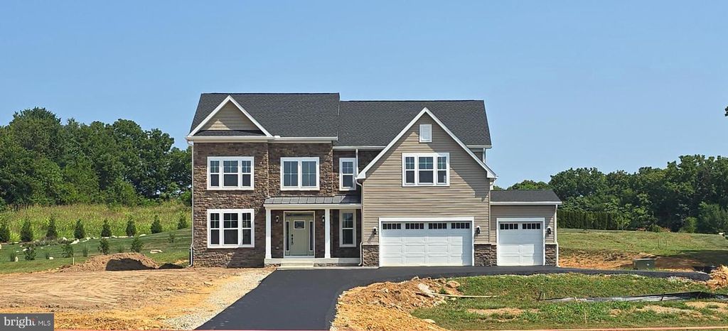 20410 TROUT DR, Hagerstown, MD 21740