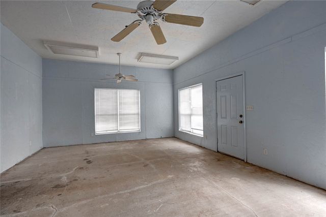 227 E Fm 772, Kingsville, TX 78363