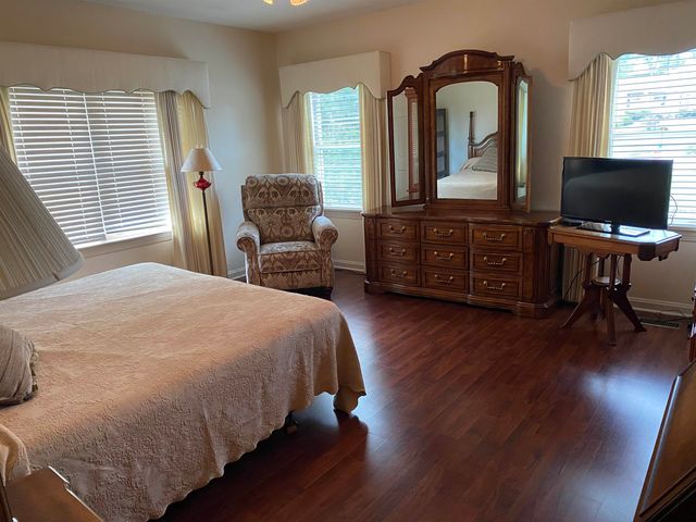 229 Spring Dr, Huntington, WV 25701