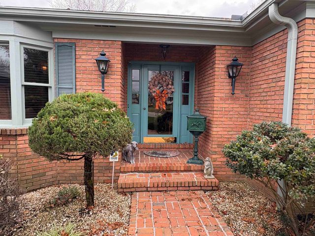 229 Spring Dr, Huntington, WV 25701