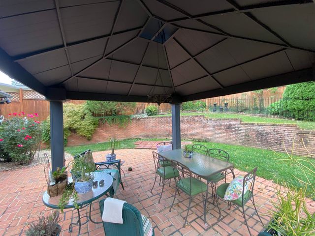 229 Spring Dr, Huntington, WV 25701