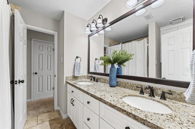 1802 Wynforest Drive, Deer Park, TX 77536