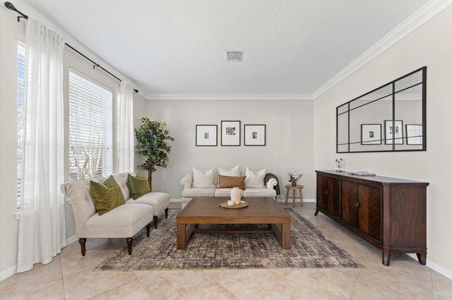 1802 Wynforest Drive, Deer Park, TX 77536