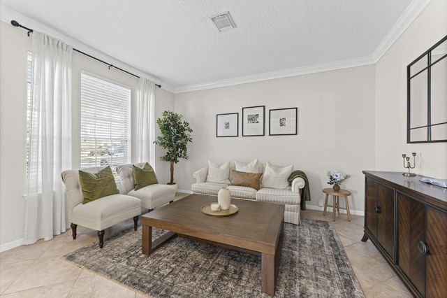 1802 Wynforest Drive, Deer Park, TX 77536