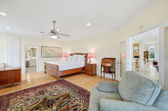 143 Blackfoot Trail, Lake Kiowa, TX 76240