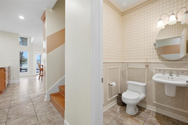 143 Blackfoot Trail, Lake Kiowa, TX 76240