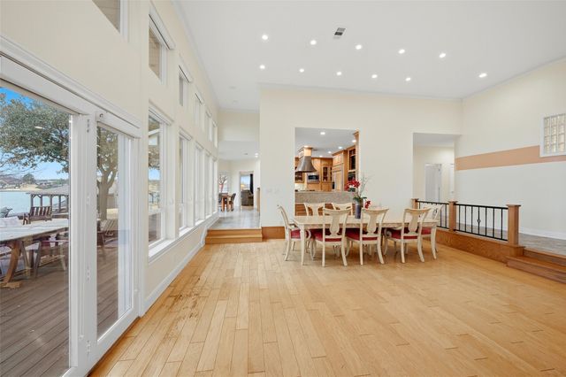 143 Blackfoot Trail, Lake Kiowa, TX 76240