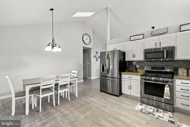 8711 JENNY LN, Fredericksburg, VA 22407