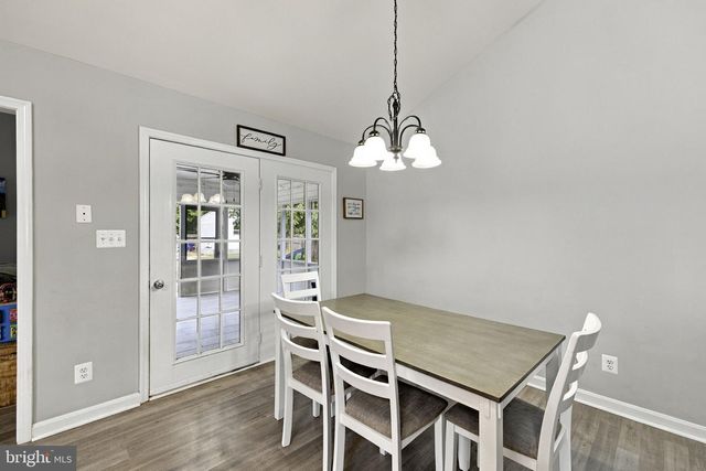 8711 JENNY LN, Fredericksburg, VA 22407