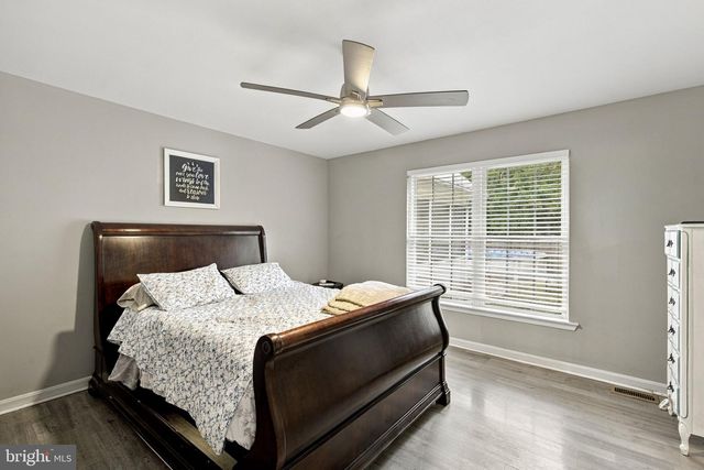 8711 JENNY LN, Fredericksburg, VA 22407
