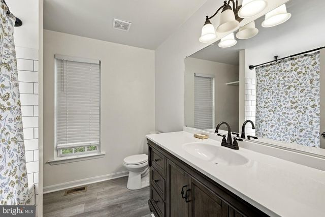 8711 JENNY LN, Fredericksburg, VA 22407