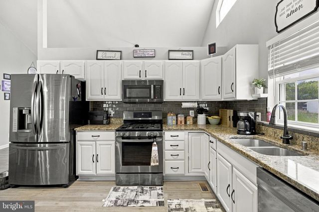 8711 JENNY LN, Fredericksburg, VA 22407