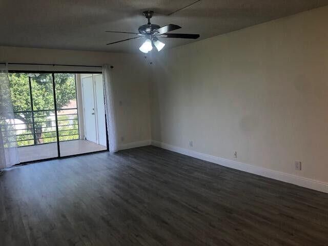 9235 SW 8th Street 403, Boca Raton, FL 33428