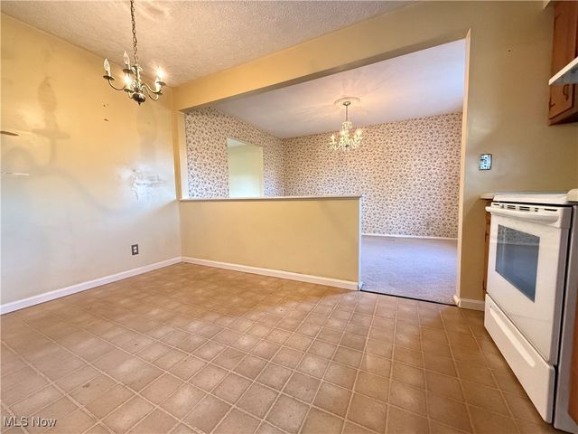 5637 Louise Drive, Mentor, OH 44060