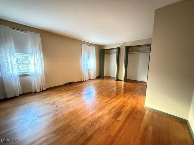 5637 Louise Drive, Mentor, OH 44060