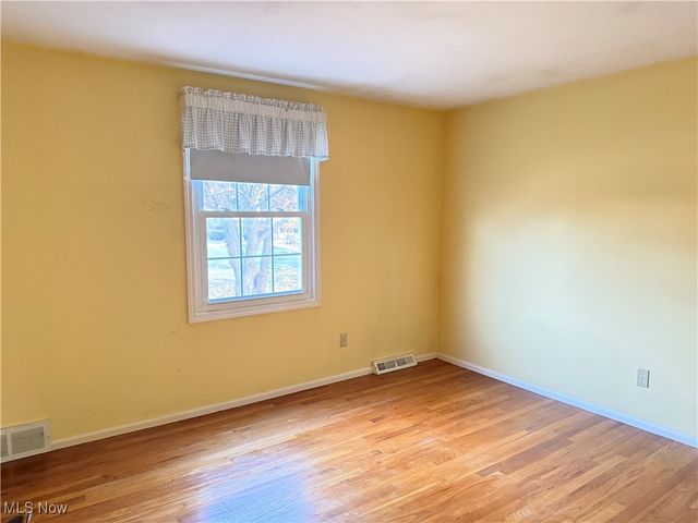 5637 Louise Drive, Mentor, OH 44060