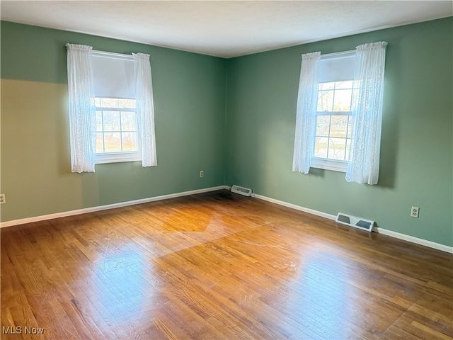 5637 Louise Drive, Mentor, OH 44060