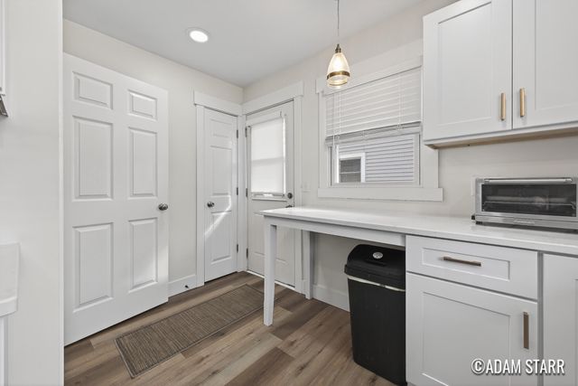 1537 Whiting Street SW, Wyoming, MI 49509