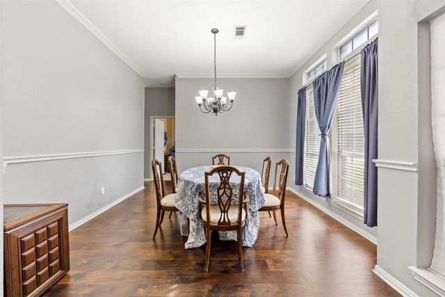 861 Pinnacle Circle, Lewisville, TX 75077