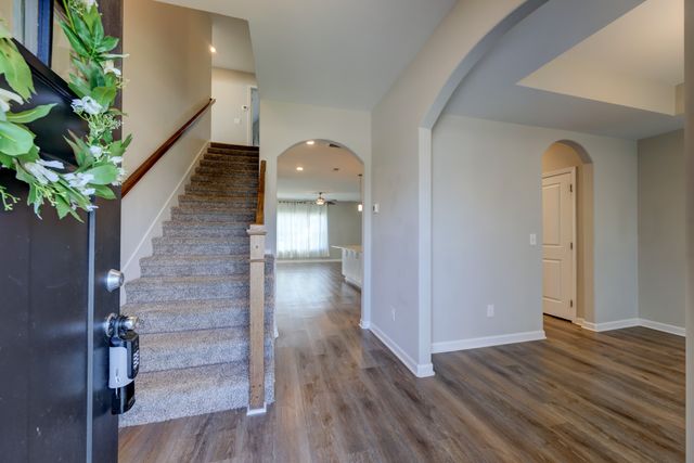 1523 Kingbird Dr, Clarksville, TN 37040