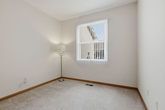 1547 W Cadillac Circle, Romeoville, IL 60446