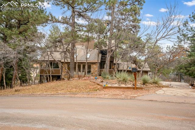 8016 Acoma Drive, Larkspur, CO 80118