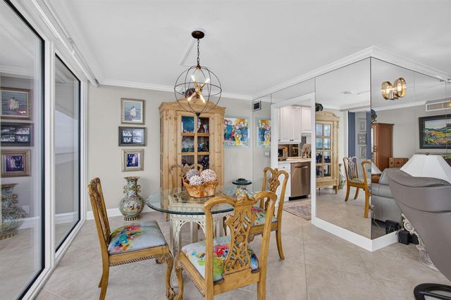 5280 N Ocean Drive 3a, Singer Island, FL 33404