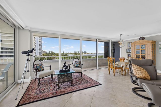 5280 N Ocean Drive 3a, Singer Island, FL 33404