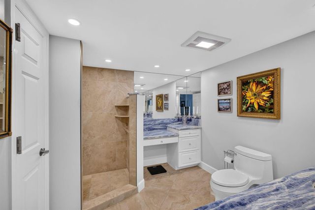 5280 N Ocean Drive 3a, Singer Island, FL 33404