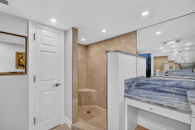 5280 N Ocean Drive 3a, Singer Island, FL 33404