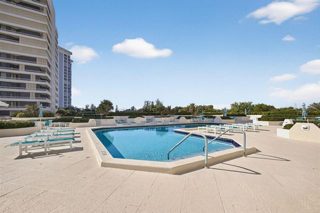 5280 N Ocean Drive 3a, Singer Island, FL 33404