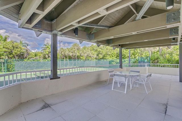 5280 N Ocean Drive 3a, Singer Island, FL 33404