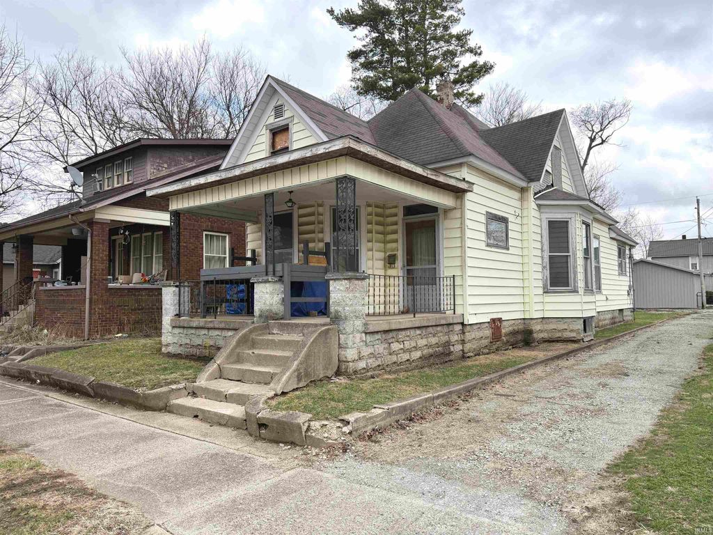 269 E 5th Street, Peru, IN 46970