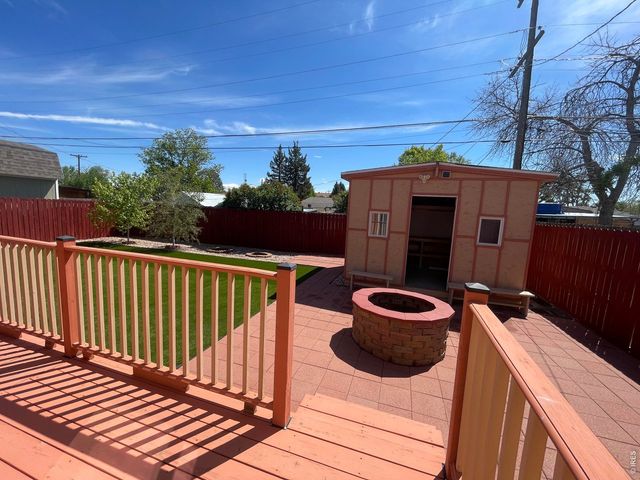 402 16th Ave Ct, Greeley, CO 80631