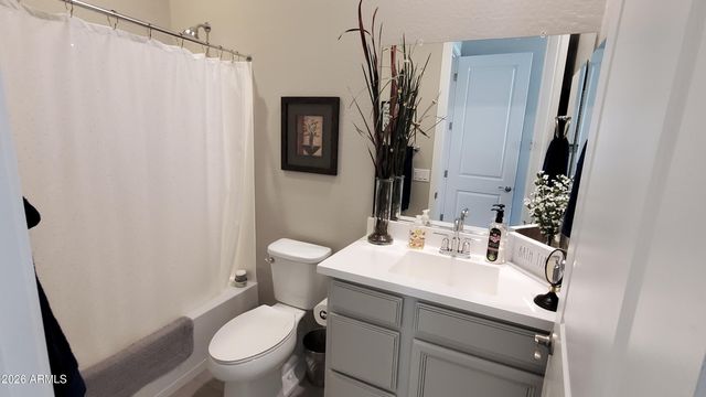 42024 W ROSEWOOD Lane, Maricopa, AZ 85138