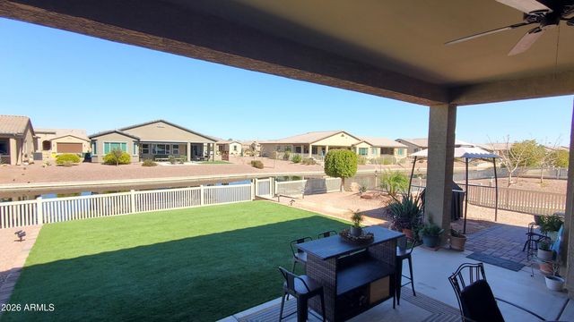 42024 W ROSEWOOD Lane, Maricopa, AZ 85138