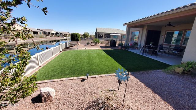 42024 W ROSEWOOD Lane, Maricopa, AZ 85138