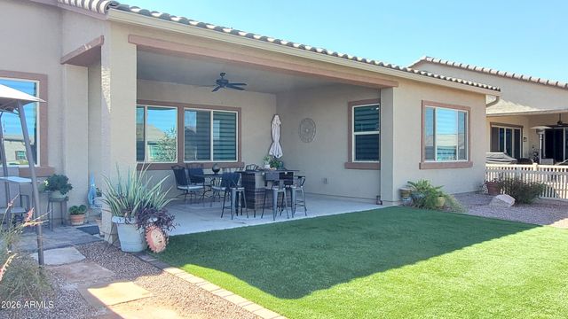 42024 W ROSEWOOD Lane, Maricopa, AZ 85138