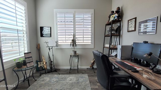 42024 W ROSEWOOD Lane, Maricopa, AZ 85138