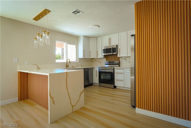 1701 South 8th Street, Las Vegas, NV 89104